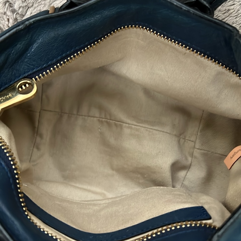 CHLOE Two Way Hand/Crossbody bag in Blue - the only every day bag you will need - Picture 15 of 17